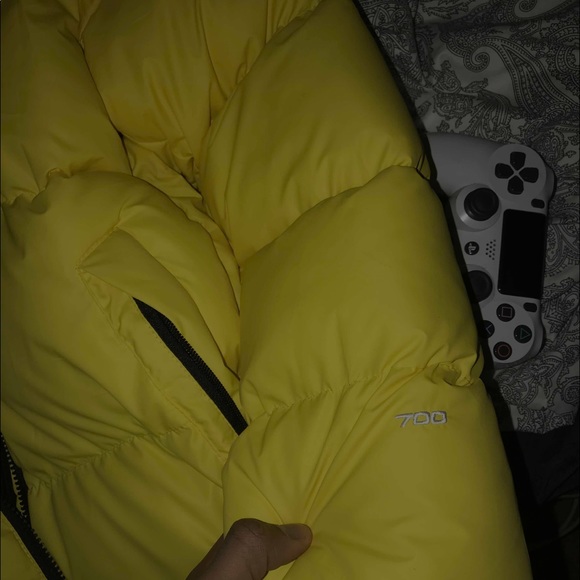 Puffer jacket - Picture 1 of 3